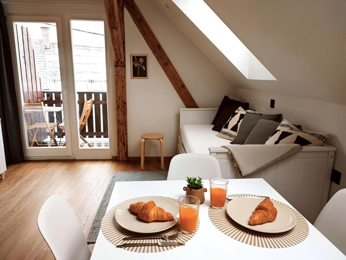 Corner House Apartments Near Lake Bled Радовлица Екстериор снимка
