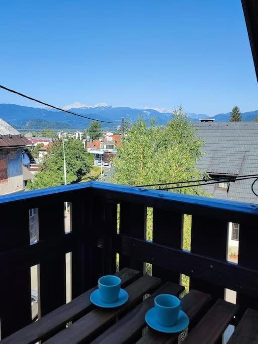 Corner House Apartments Near Lake Bled Радовлица Екстериор снимка